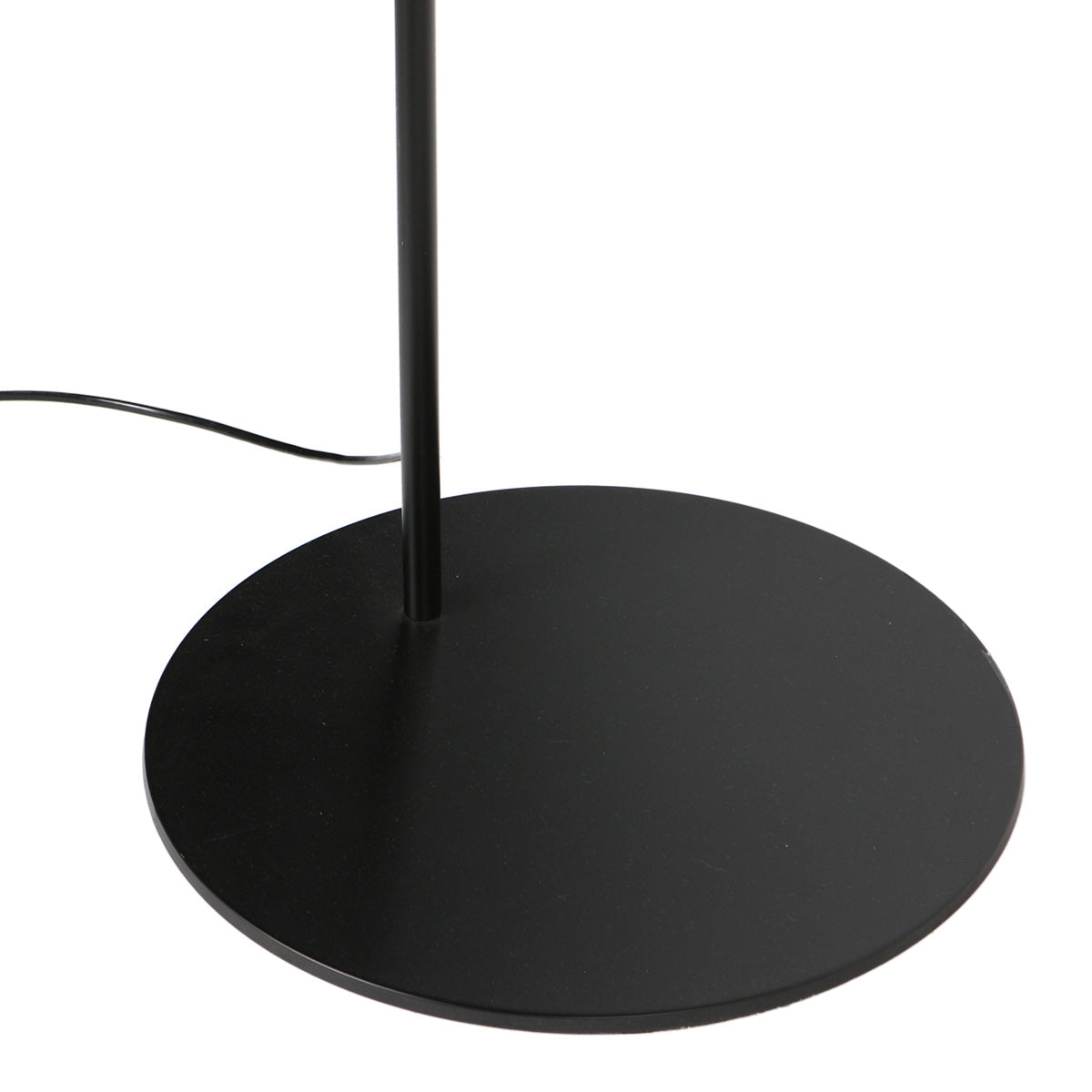 Lampadaire arqué en métal noir abat-jour rotin naturel – H193 cm