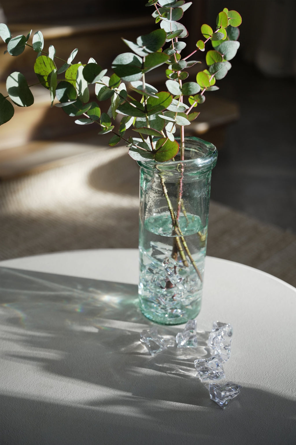 Vase en verre recyclé vert aqua col ondulé – H28 cm