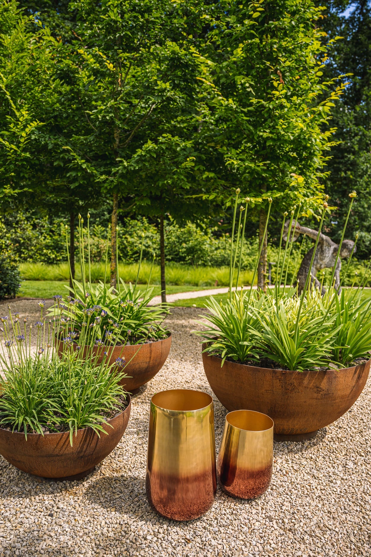 Cache-pot en métal doré effet dégradé cuivré pour plantes – H55 cm