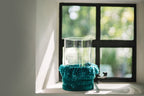 Porte-bougie en verre turquoise avec franges coton XXL