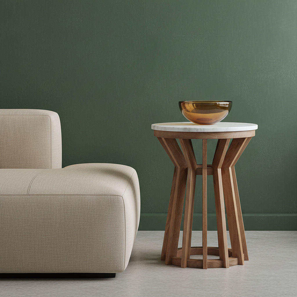Table d’appoint ronde marbre blanc et bois clair ajouré – Ø40 cm