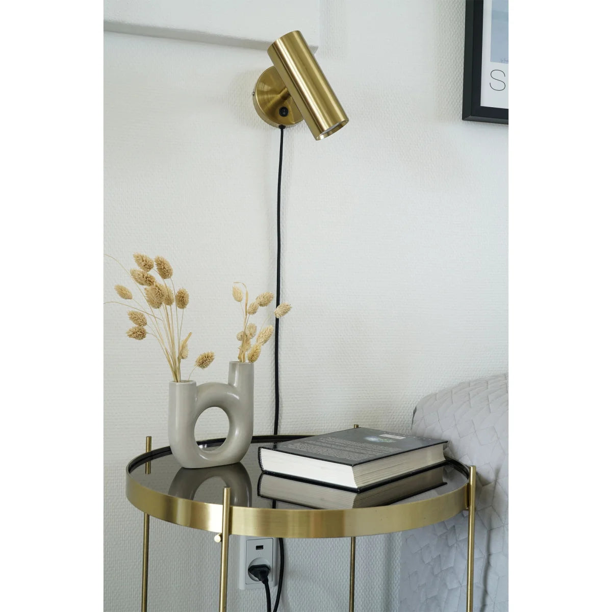 Applique murale en laiton doré cylindrique H22 cm avec cordon tissu et interrupteur