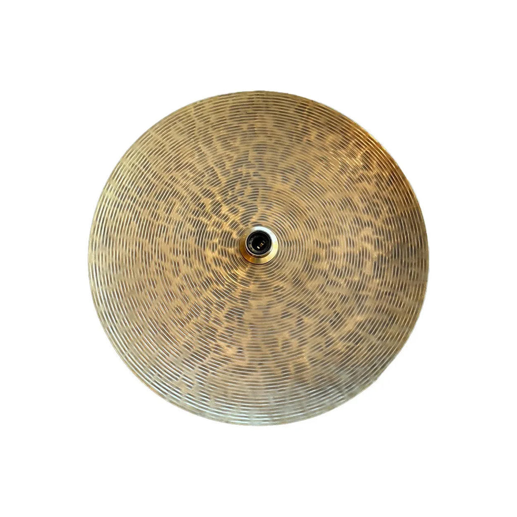 Applique murale ronde en laiton martelé doré, Ø55 cm, motifs circulaires concentriques
