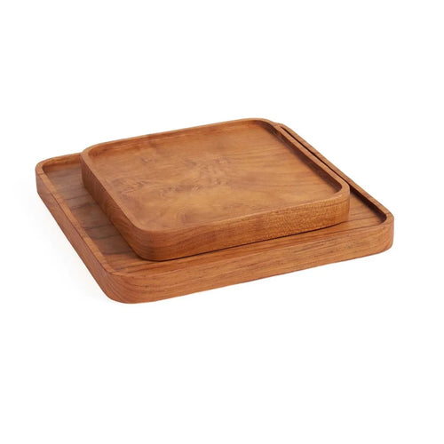Ensemble de deux plateaux carrés en bois de teck naturel à finition lisse et rebord discret