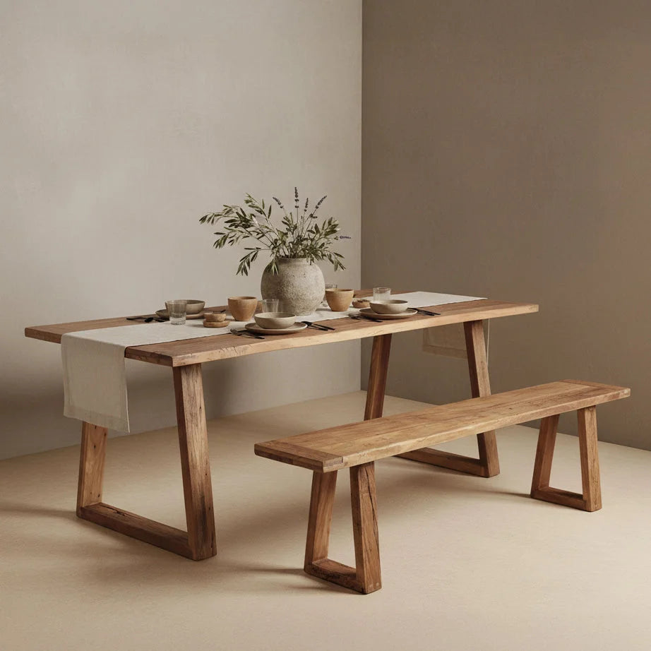 Banc en bois recyclé brun miel avec pieds trapèze, 180x30 cm