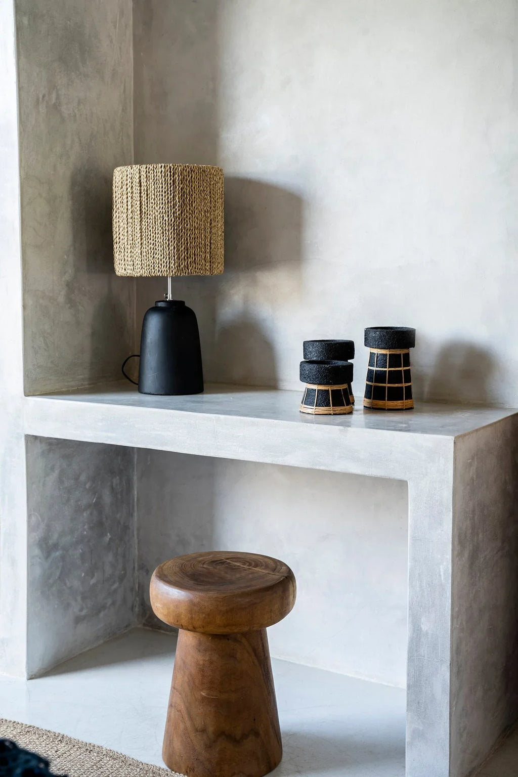 Lampe de table en céramique noire avec abat-jour en jute tissé, Bougeoir 12 cm