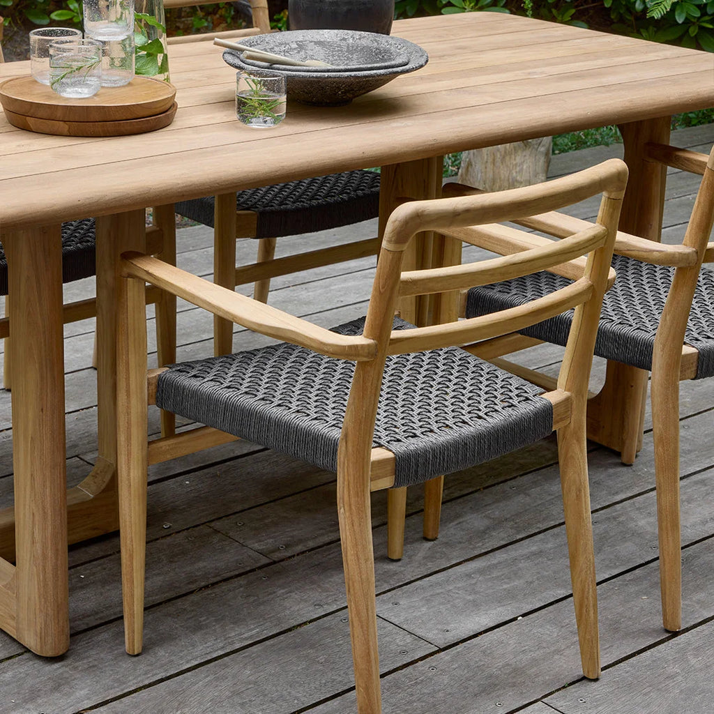 Chaise de jardin en teck recyclé, corde noire, accoudoirs, lot de 2