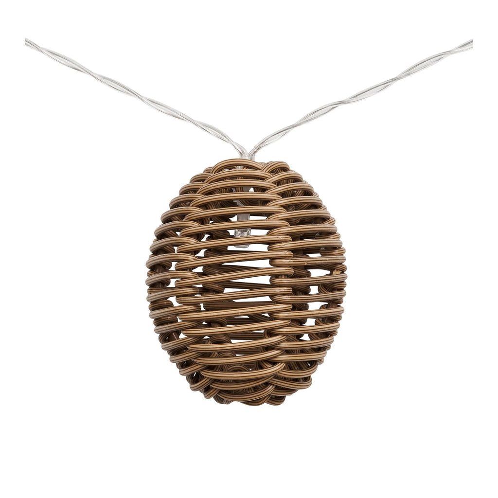 Guirlande lumineuse en rotin naturel avec lanternes ovales ajourées et ampoule LED claire
