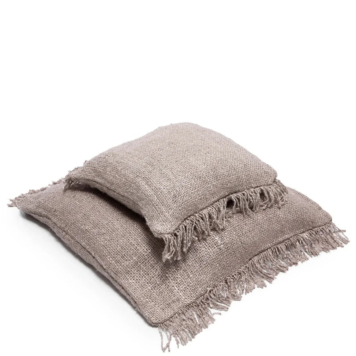 Deux coussins en toile de jute beige avec franges, 60x60 cm, style cocooning et naturel