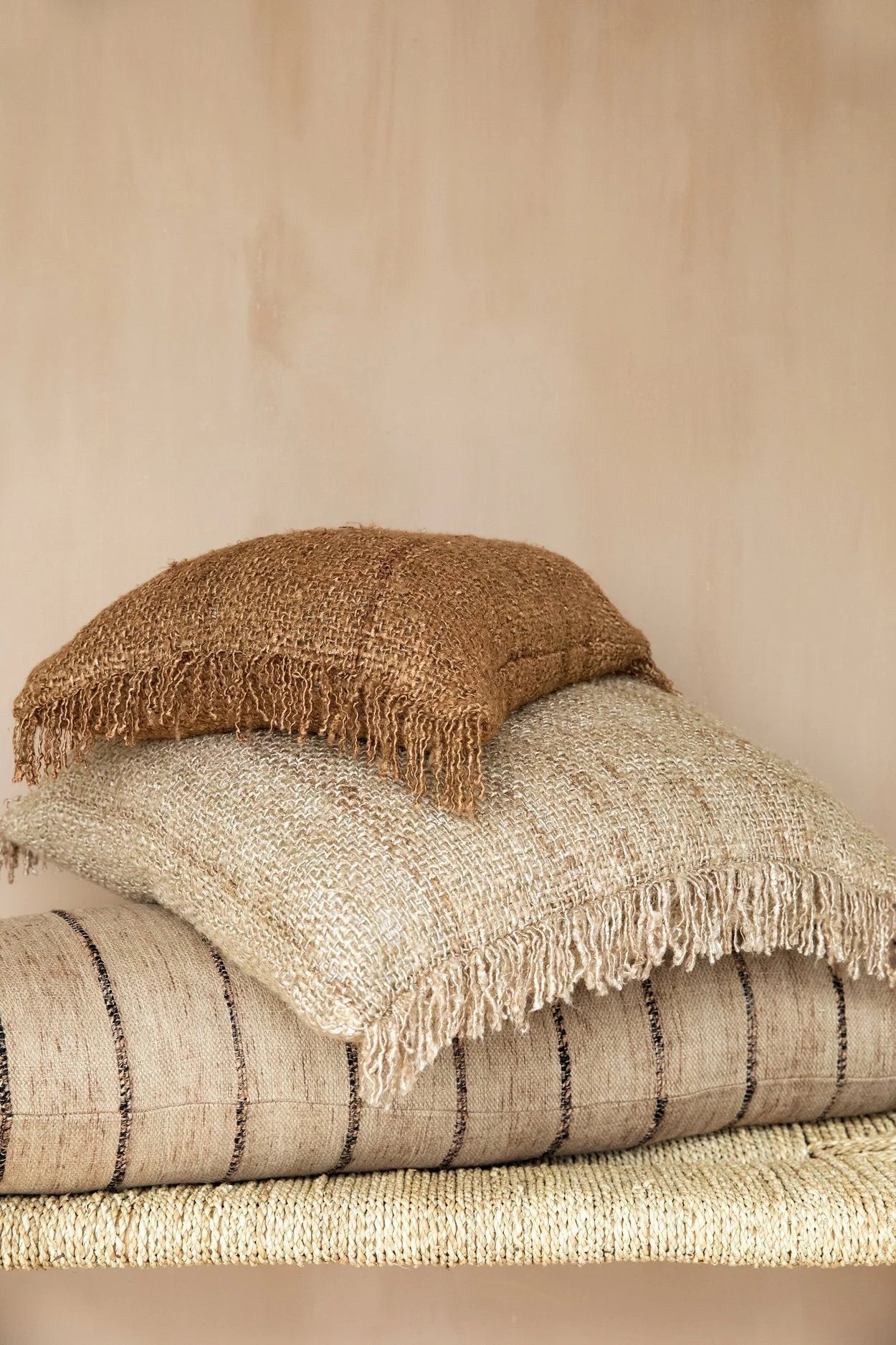 Housse de coussin marron en coton à franges, 40x40 cm