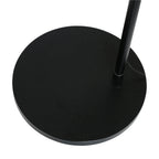 Base circulaire noire mate d’une lampe à arc moderne H180 cm