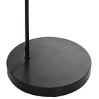 Base circulaire noire mate avec pied central et abat-jour ovale effet rotin