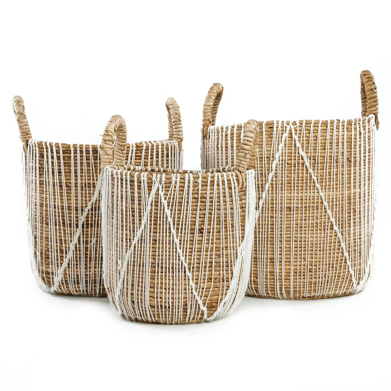 Panier en macramé cylindrique en jonc de mer naturel et blanc avec poignées – H45 cm