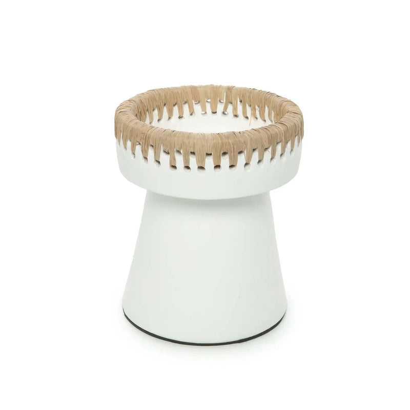 Porte-bougie en terre cuite blanche finition raphia naturel – H16 cm