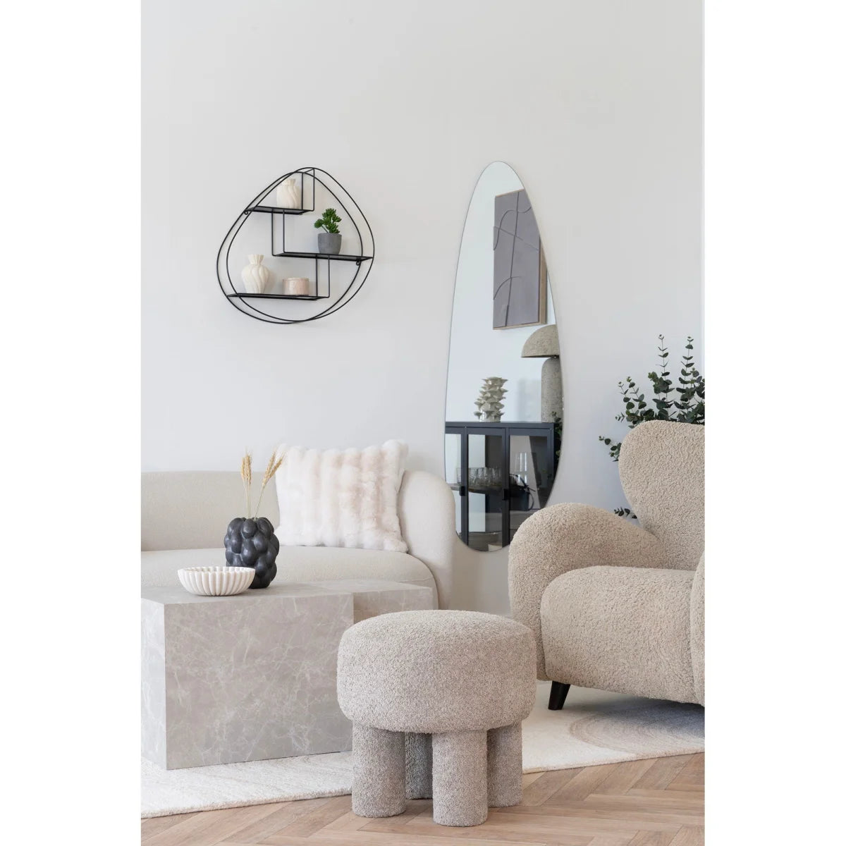 Tabouret pouf cylindrique en tissu bouclé beige avec pieds ronds Ø43 cm