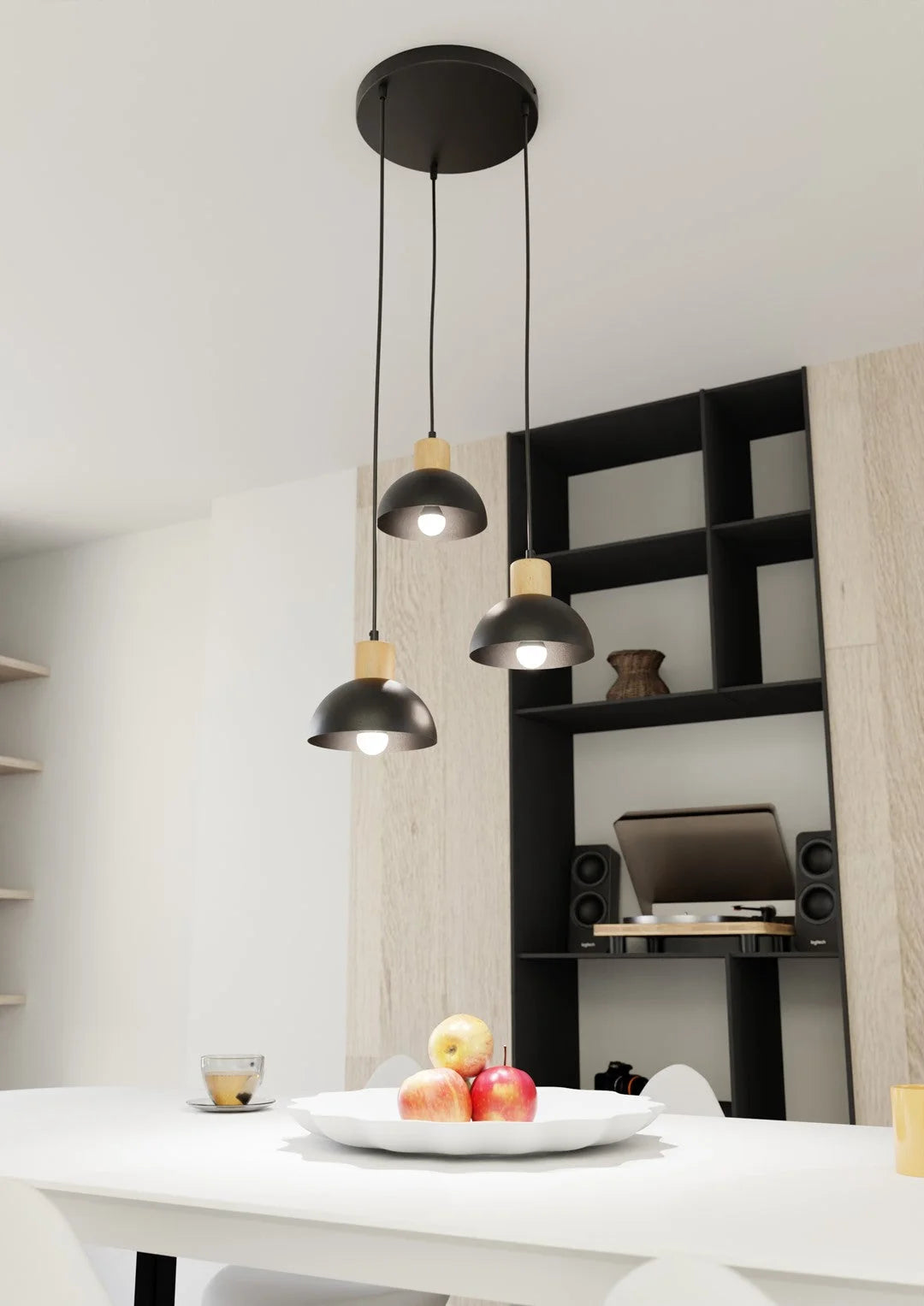Suspension noire et bois à 3 dômes en métal mat Ø30 cm