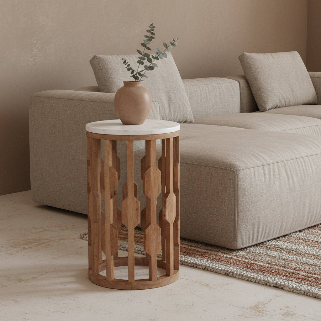 Table d’appoint marbre blanc et bois sculpté ajouré – Ø40 cm
