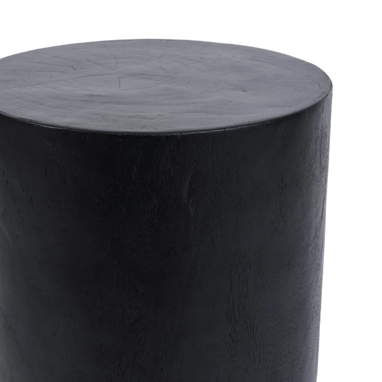 Tabouret cylindre en bois de suar noir sculpté – H45 cm