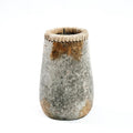 Vase décoratif en terracotta gris patiné col tressé – H22 cm