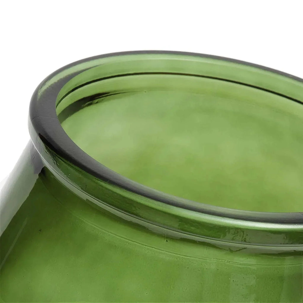 Vase décoratif en verre recyclé vert avec bord courbé et poignée transparente, H35 cm